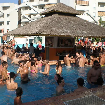 Benal Apartament *